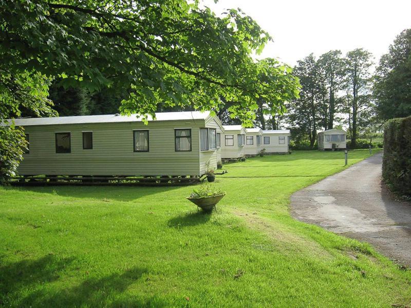Cosy Caravan At Blackmoor Farm Ludchurch Buitenkant foto