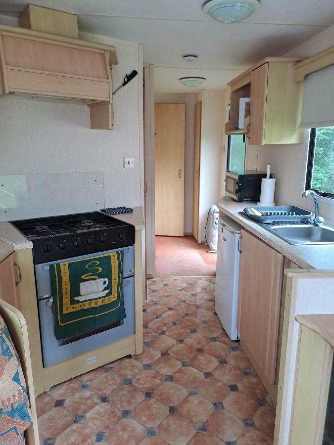 Cosy Caravan At Blackmoor Farm Ludchurch Buitenkant foto